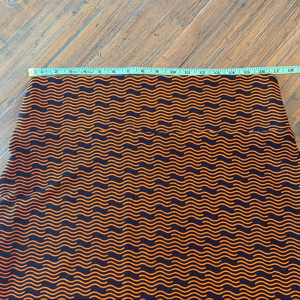 LuLaRoe XL Cassie skirt- navy blue & orange print - Picture 8 of 13